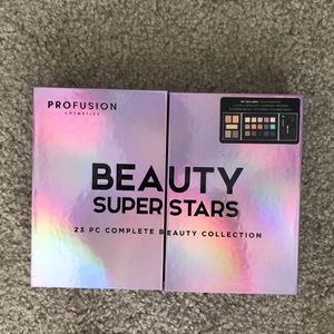 Profusion Beauty Superstars 23 Pc Collection